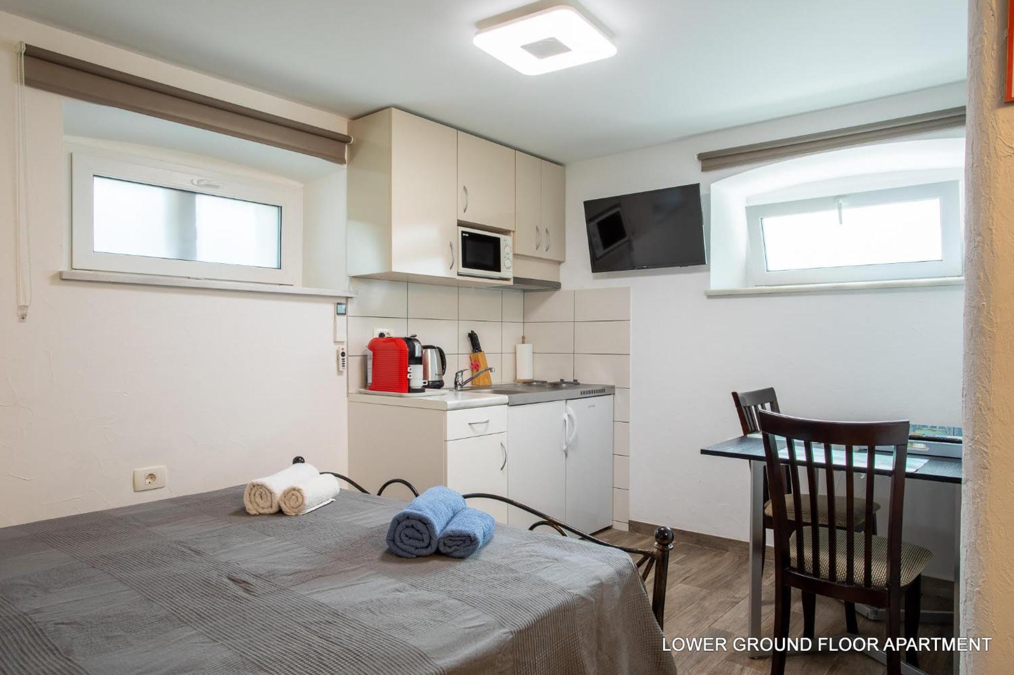 Apartments Morski Svet Portorož Buitenkant foto